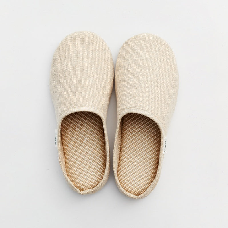 Paire de chaussons SASAWASHI WSP11 beiges.